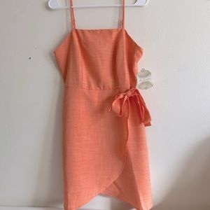 Altar’d State Orange Dress with Tie
Size Medium NEW WITH TAGS $24